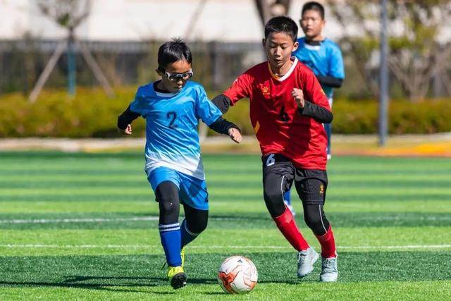 易建联两双琼斯空砍三双 广东力克吉林十连胜